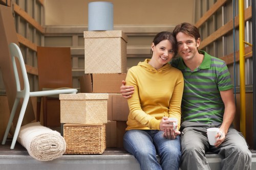 Packing and loading services for flats and homes in Swiss Cottage